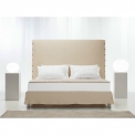Кровать двухместная Casamania & Horm WHITE HIGH
