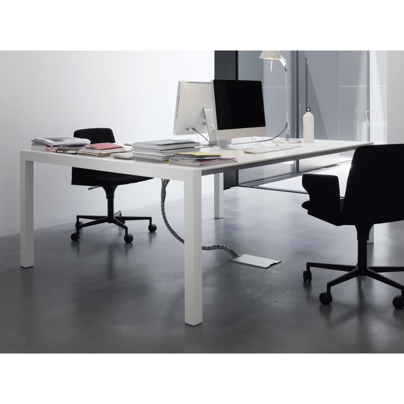 Стіл письмовий Kristalia SUSHI WORKSTATION